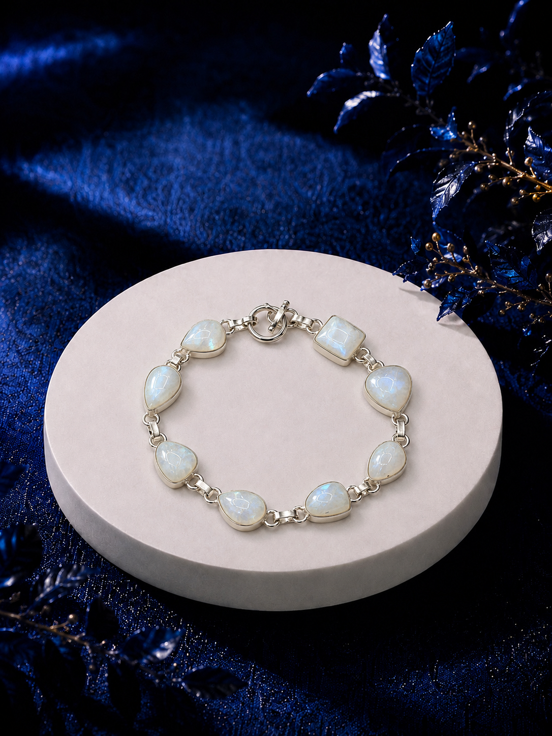 The Luna Moonstone Bracelet (WOMEN) Onaar Gracious
