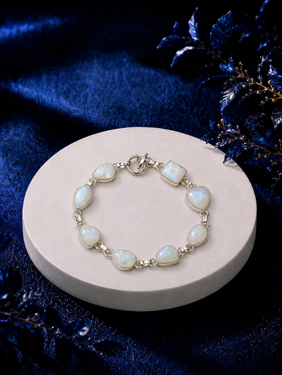 The Luna Moonstone Bracelet (WOMEN) Onaar Gracious